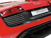 Porsche адаптирует технологии Audi R8- фотография №1