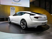 Будущее автомобилей Opel туманно- фотография №6